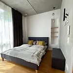 Apartment-Erich Am Park-Rabet